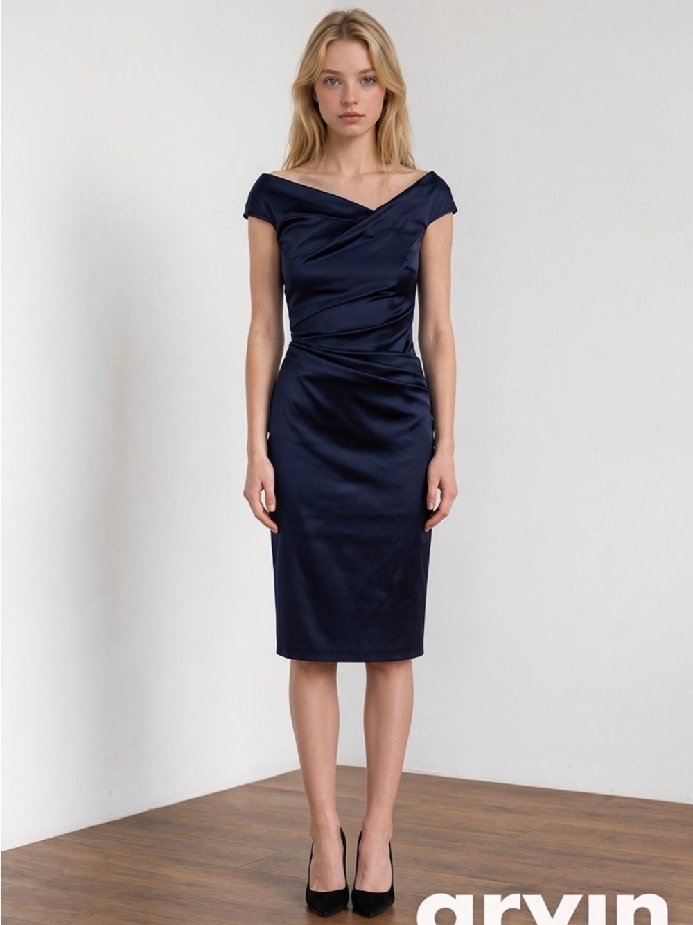 $2095 Talbot Runhof Unstructured Pleated Minimalist Quite Luxury Dress